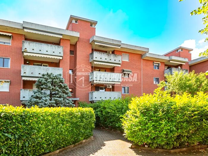 Appartamento con 5 locali in vendita in Strada Bussolino B, Gassino Torinese