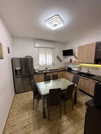 Appartamento con 5 locali in vendita in Castel San Pietro Terme