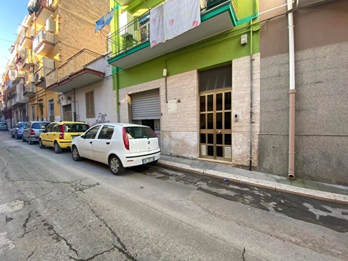 Appartamento bilocale in vendita in Via Antonio Francavilla, Barletta