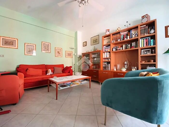Appartamento bilocale in vendita in Via delle Settefontane, Trieste
