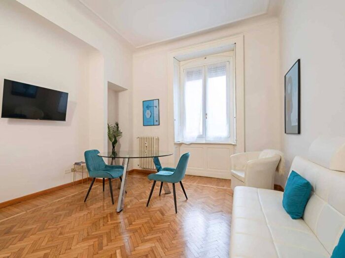 Appartamento bilocale in affitto in Via Francesco Sforza, Quadronno Crocetta, Milano