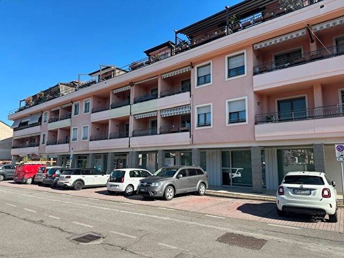 Appartamento bilocale in affitto in Via Roma, Pregnana Milanese