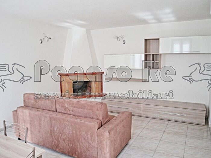 Appartamento bilocale in affitto in Via Giovanni Merula, Centro, Vigevano