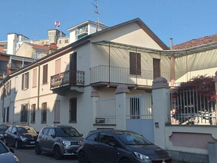 Appartamento monolocale in affitto in Via Calatafimi, Semicentro, Vercelli