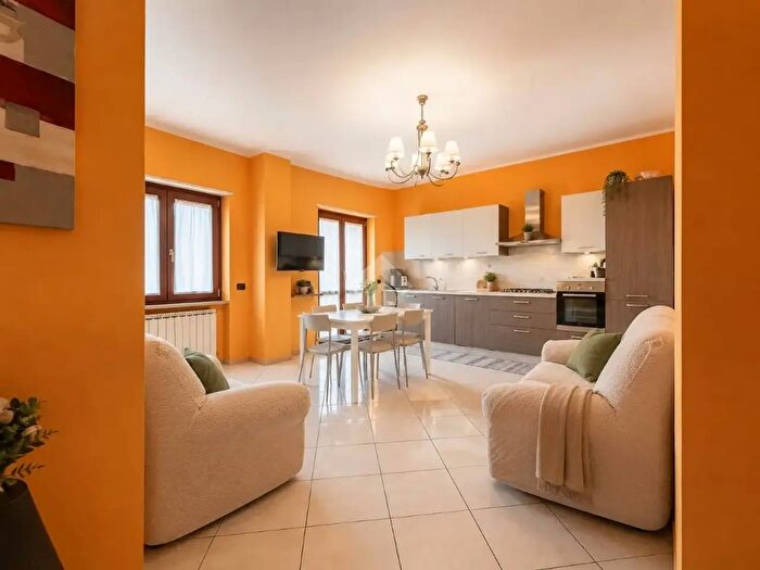 Appartamento trilocale in vendita in Via Giuseppe Peppino Impastato, Cosenza