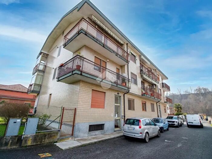 Appartamento trilocale in vendita in Via Volpiano, Lombardore