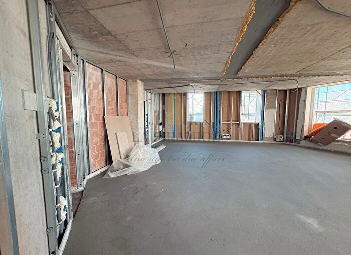 Appartamento con 6 locali in vendita in Prato della Valle Rif Morgagni T, Padova