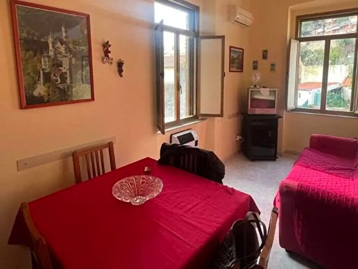 Appartamento trilocale in vendita in Lungomare Giovanni Caboto, Gaeta