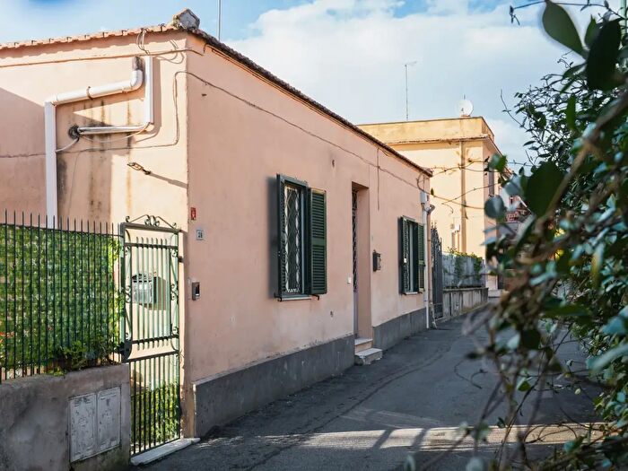 Appartamento bilocale in vendita in Via Francesco Caravaggi, Formello