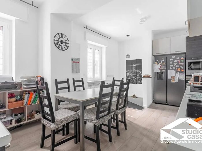 Casa quadrilocale in vendita in Via Melegnano, Casaletto Lodigiano
