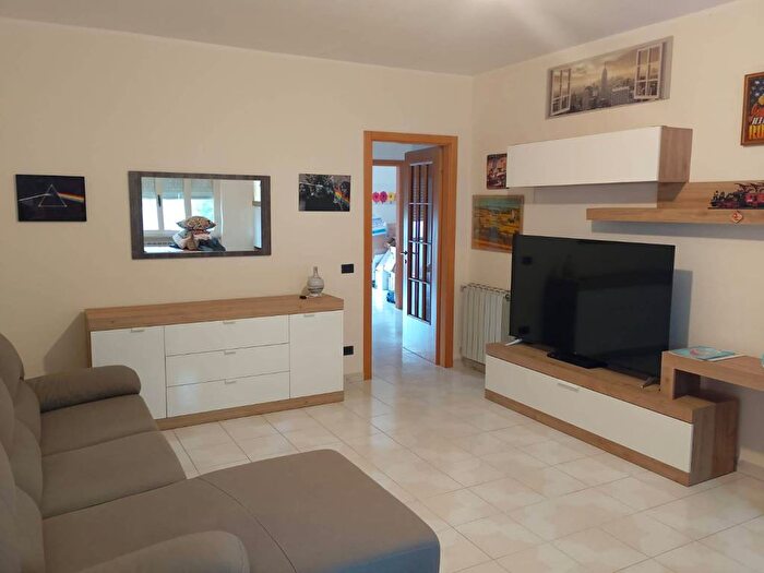 Appartamento quadrilocale in affitto in Via delle Valli, Fiuggi