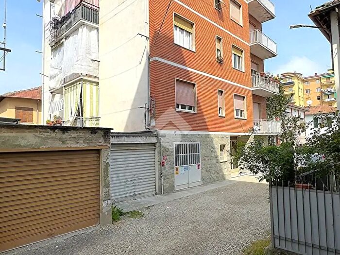 Casa quadrilocale in vendita in Via Felice Cavallotti, Novi Ligure