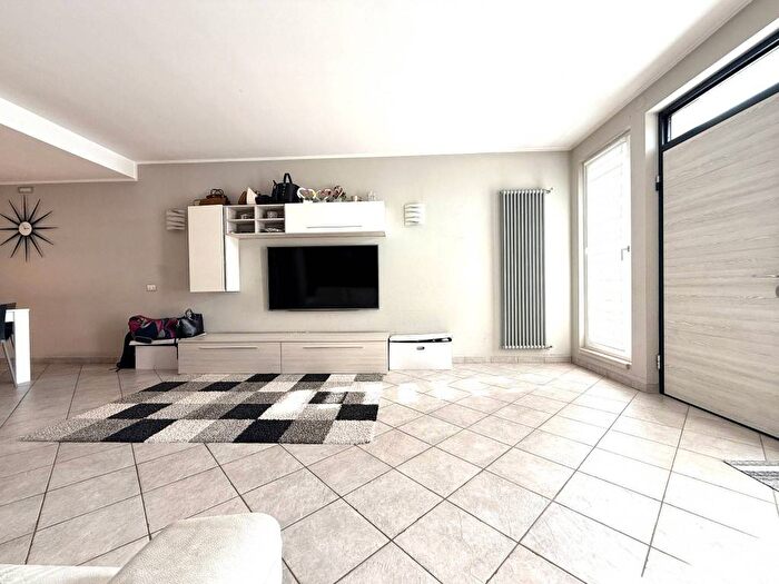 Casa con 5 locali in vendita in Via della Sorgente, Bovolone