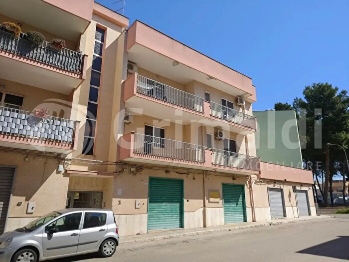 Appartamento quadrilocale in vendita in Via Quasimodo, San Giorgio Ionico