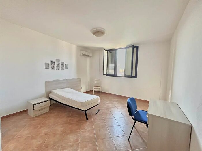 Appartamento trilocale in affitto in Corso Tukory, Palermo