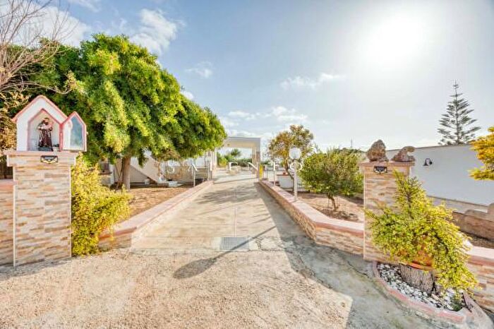 Casa trilocale in vendita in Via delle More, Salve