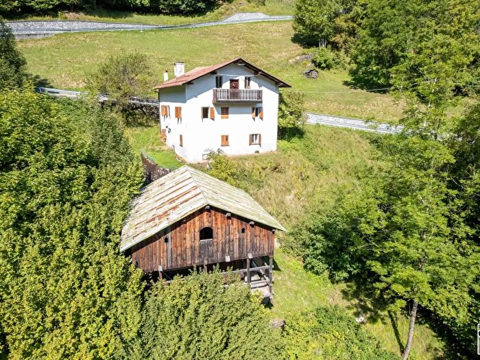 Casa con 5 locali in vendita in Località Vallata, San Tomaso Agordino