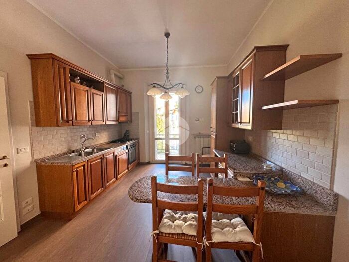 Appartamento con 5 locali in affitto in Via del Cronaca, Legnaia San Quirico Monticelli, Firenze