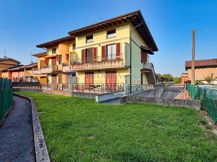 Appartamento quadrilocale in affitto in Via Cristoforo Colombo, Grassobbio