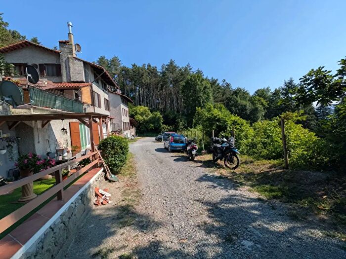 Appartamento trilocale in vendita in Savona