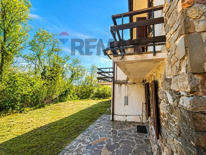 Casa con 5 locali in vendita in Località Fontanedo Snc, Rocchetta Di Vara