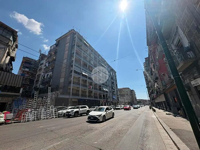 Appartamento bilocale in vendita in Via Arenaccia, Napoli