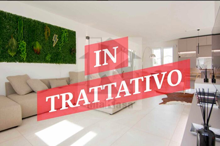 Appartamento quadrilocale in vendita in Via Caduti della Liberazione, Uboldo