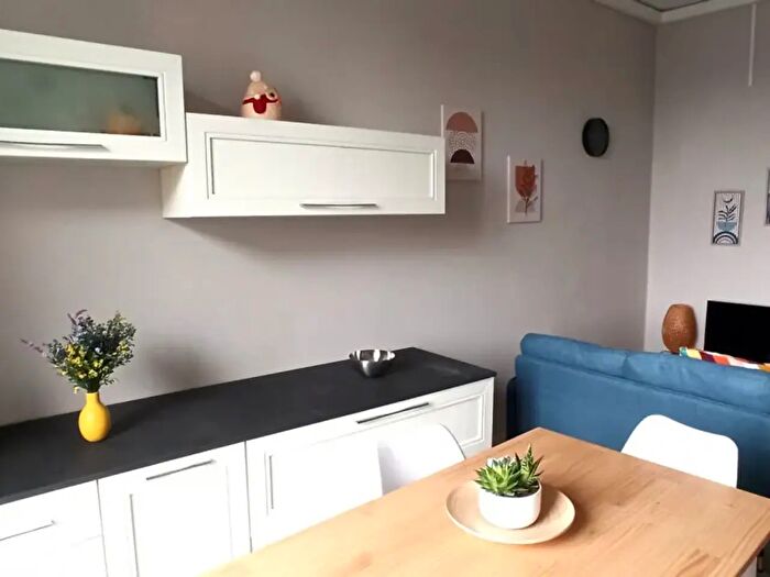 Appartamento trilocale in affitto in Viale Corsica, Firenze