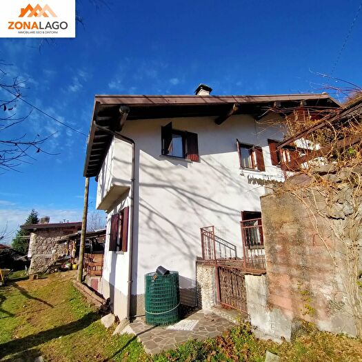 Appartamento quadrilocale in vendita in Campo Lungo, Pisogne