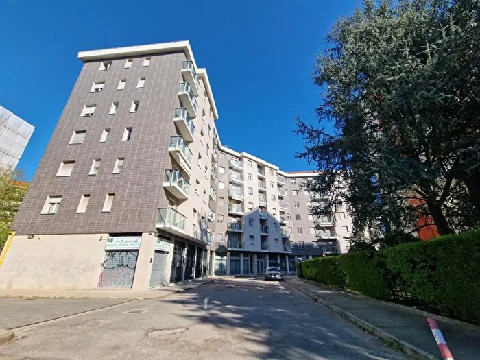 Appartamento monolocale in affitto in Via Zurigo, Milano