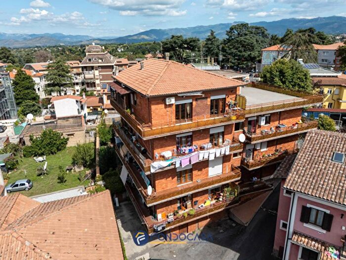 Appartamento quadrilocale in vendita in Via Enrico Toti, San Cesareo