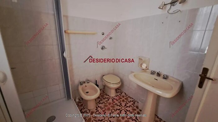 Appartamento trilocale in vendita in Via Vecchia di Martogna Erice, Erice