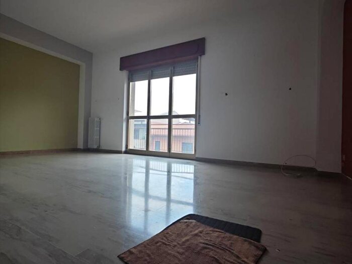 Appartamento con 5 locali in affitto in Centro, Taurianova