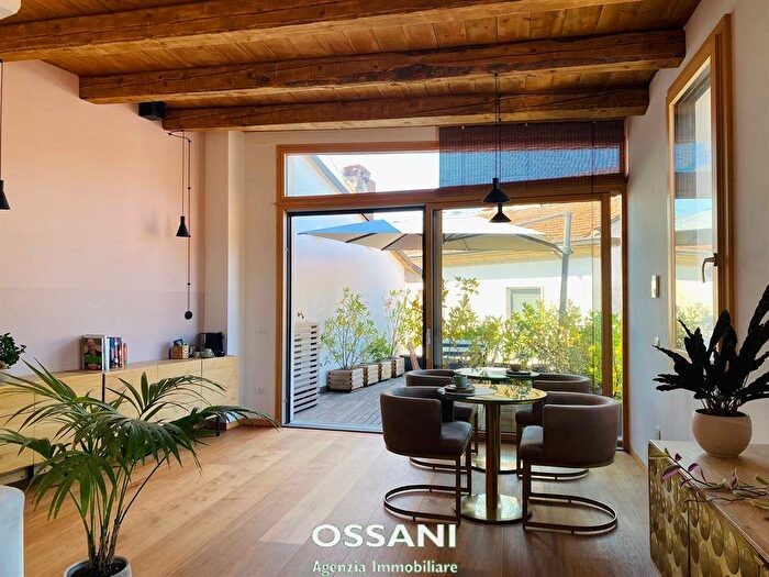 Casa con 5 locali in vendita in Via Terracina, Faenza