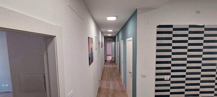 Appartamento con 8 locali in vendita in Via Baglivi, Roma
