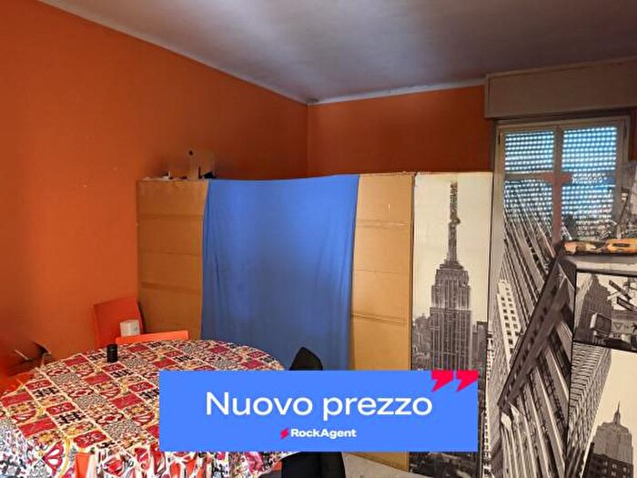 Appartamento trilocale in vendita in Via degli Umiliati, Milano