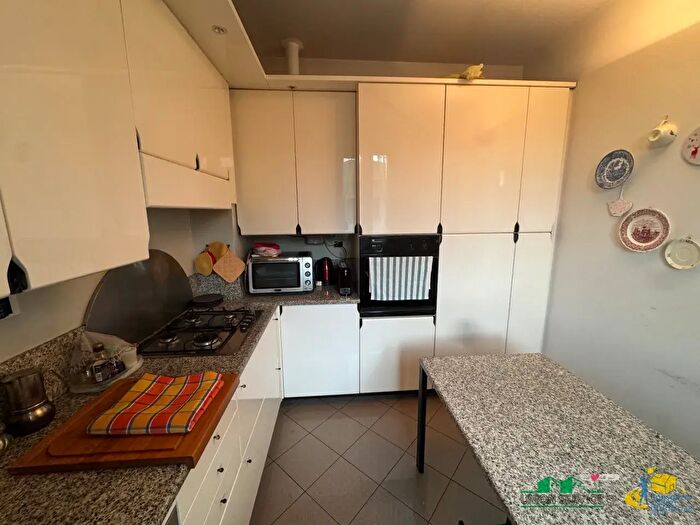 Appartamento con 5 locali in vendita in Via Pellegrino Riccardi, Parma
