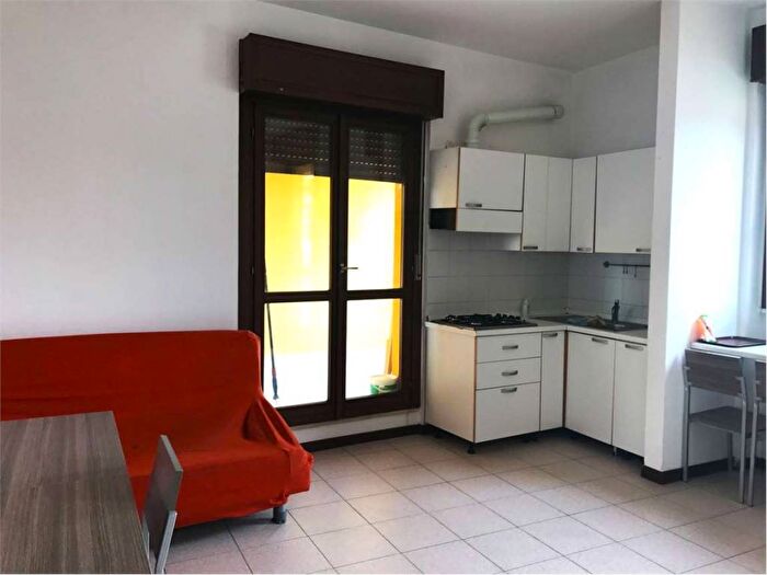 Appartamento bilocale in affitto in Piazzale Lugano, Bovisa, Milano