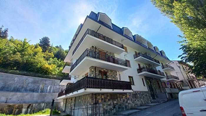 Appartamento bilocale in vendita in Via Vittorio Emanuele, Oulx