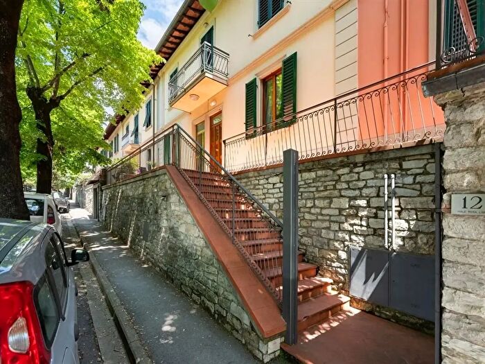 Appartamento quadrilocale in vendita in Greve In Chianti