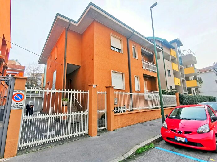 Casa con 8 locali in vendita in Via Pirandello, Sesto San Giovanni