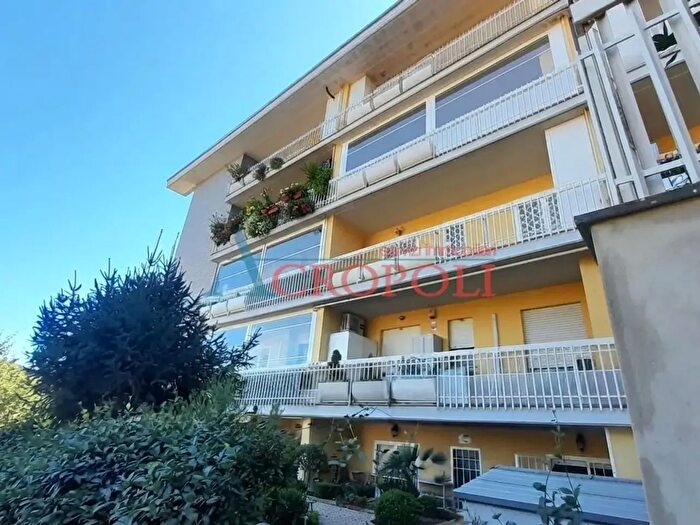 Appartamento trilocale in vendita in Via Paolo Borsellino, Bracciano