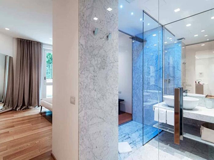 Appartamento bilocale in affitto in Lungo Lario Trento, Centro Storico, Como