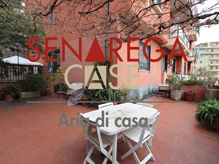 Appartamento quadrilocale in affitto in Via Ausonia, Castelletto, Genova