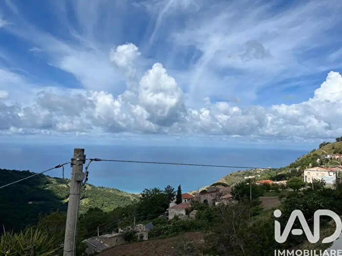 Casa con 7 locali in vendita in Frazione Pantano, Fiumefreddo Bruzio