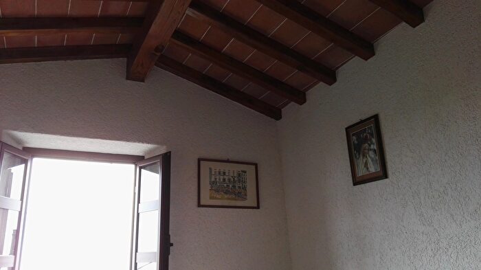 Casa bilocale in affitto in Pietrasanta