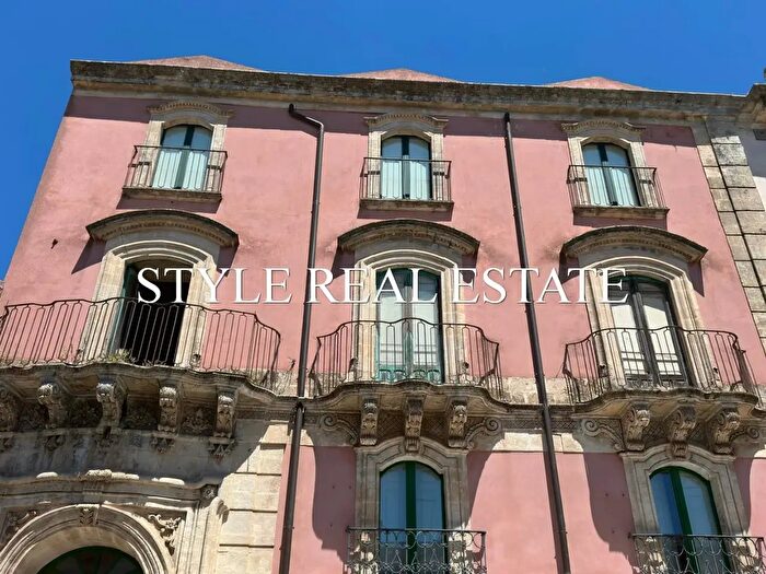 Appartamento con 5 locali in vendita in Ronco Grossi, Palazzolo Acreide