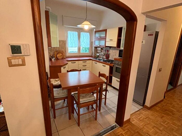 Appartamento con 5 locali in affitto in Via Rotaldo, San Zeno, Verona