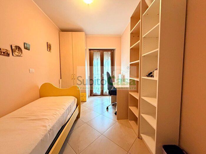 Appartamento quadrilocale in affitto in Via Isonzo, Chieti