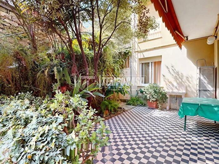 Appartamento trilocale in vendita in Rapallo